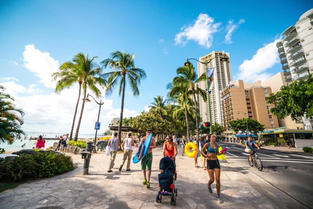 Apartment Stylish Waikiki Gem With Ocean View And Free Parking! Honolulu