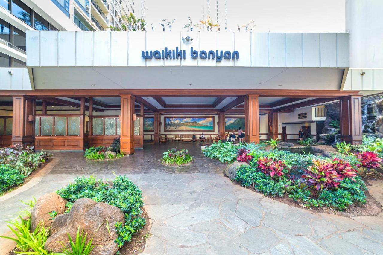 Stylish Waikiki Gem With Ocean View And Free Parking! *