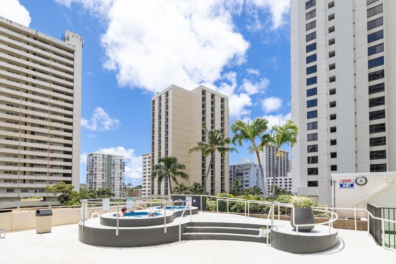 Stylish Waikiki Gem With Ocean View And Free Parking! * Honolulu