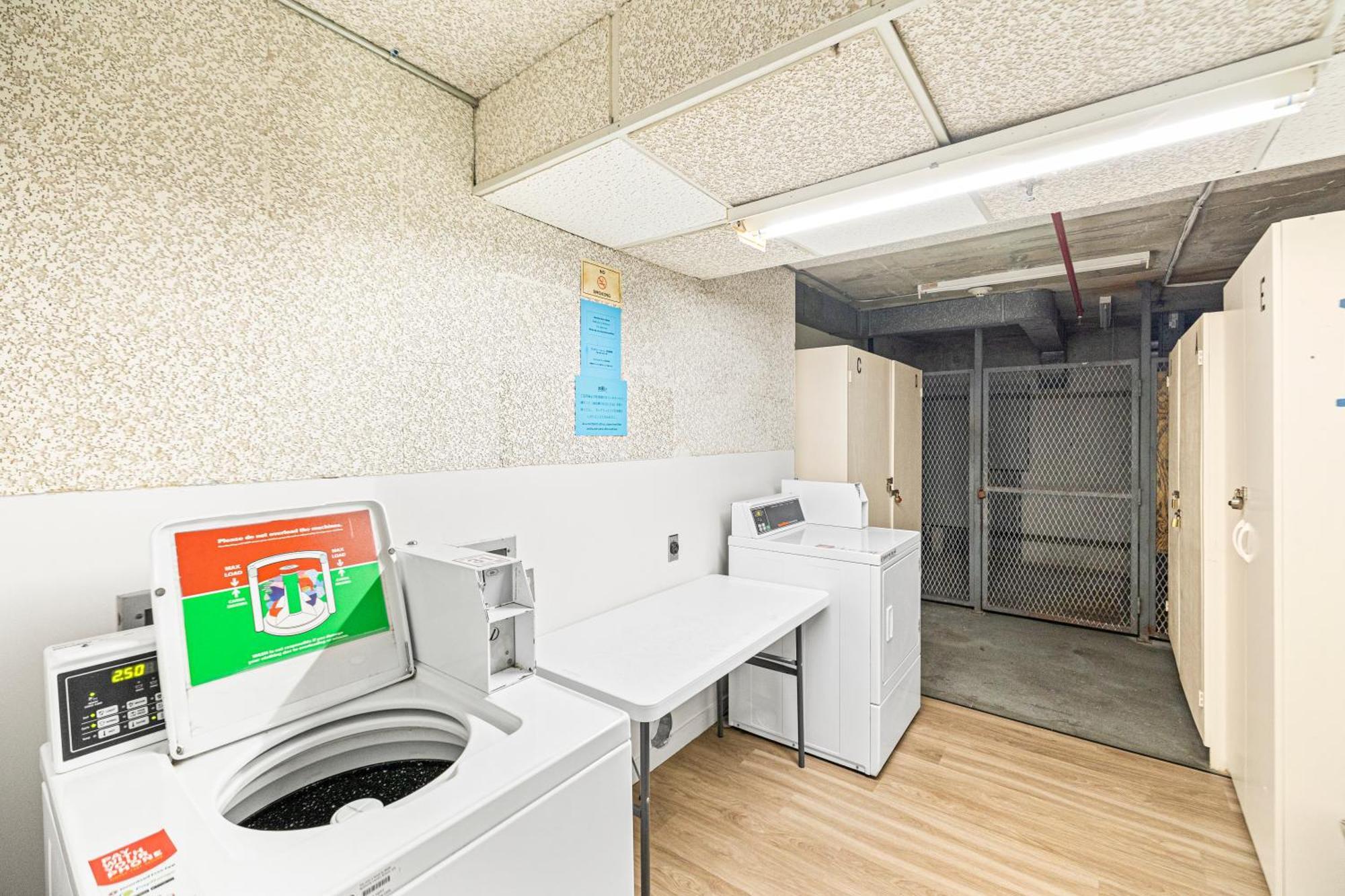 Apartment Stylish Waikiki Gem With Ocean View And Free Parking! Honolulu