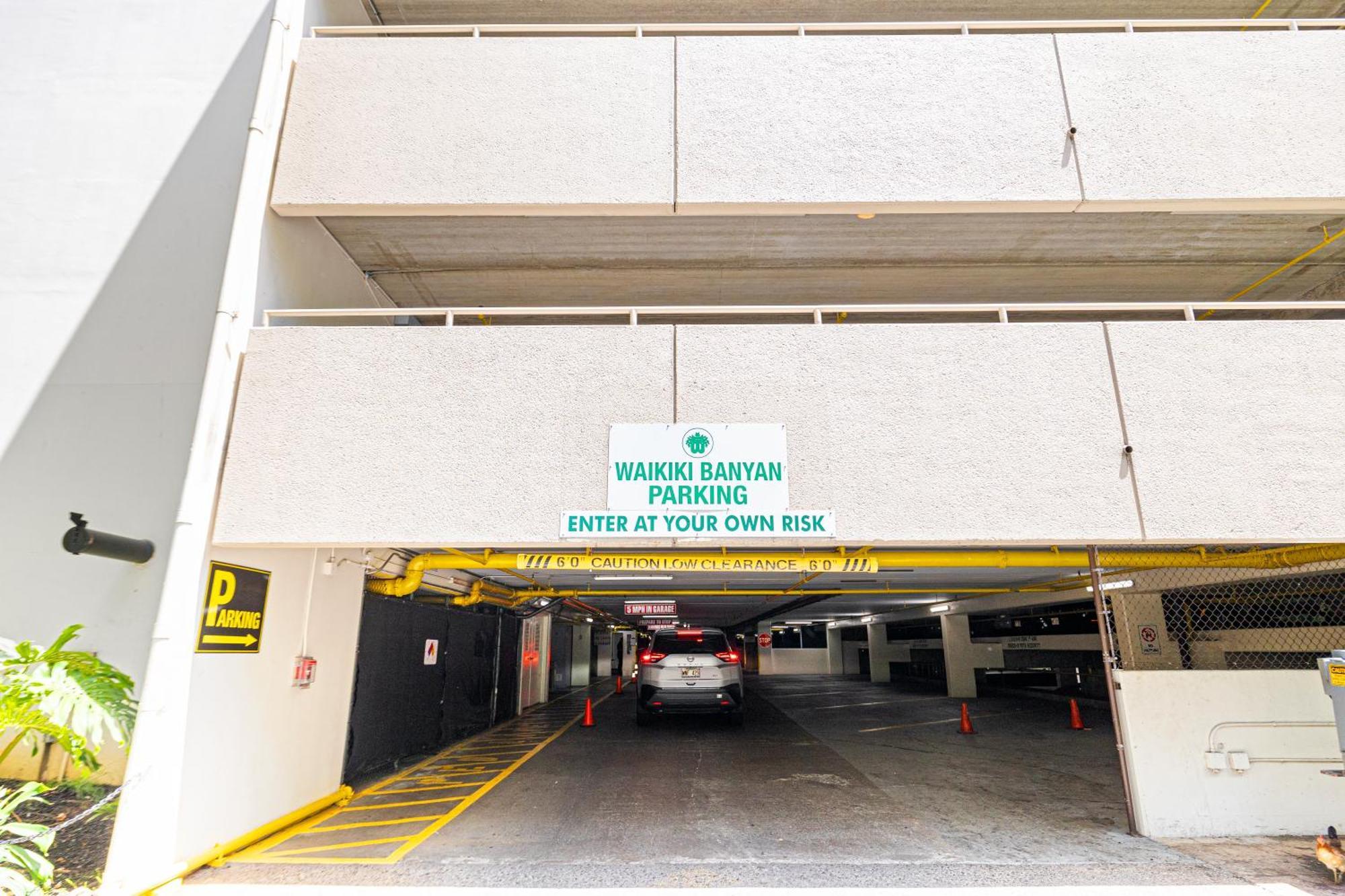 Apartment Stylish Waikiki Gem With Ocean View And Free Parking!